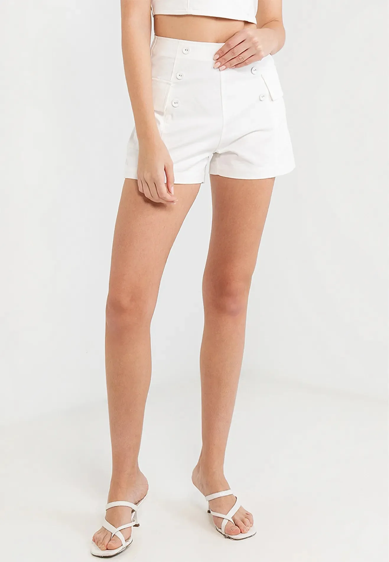 Button Details Double Side Pocket Shorts